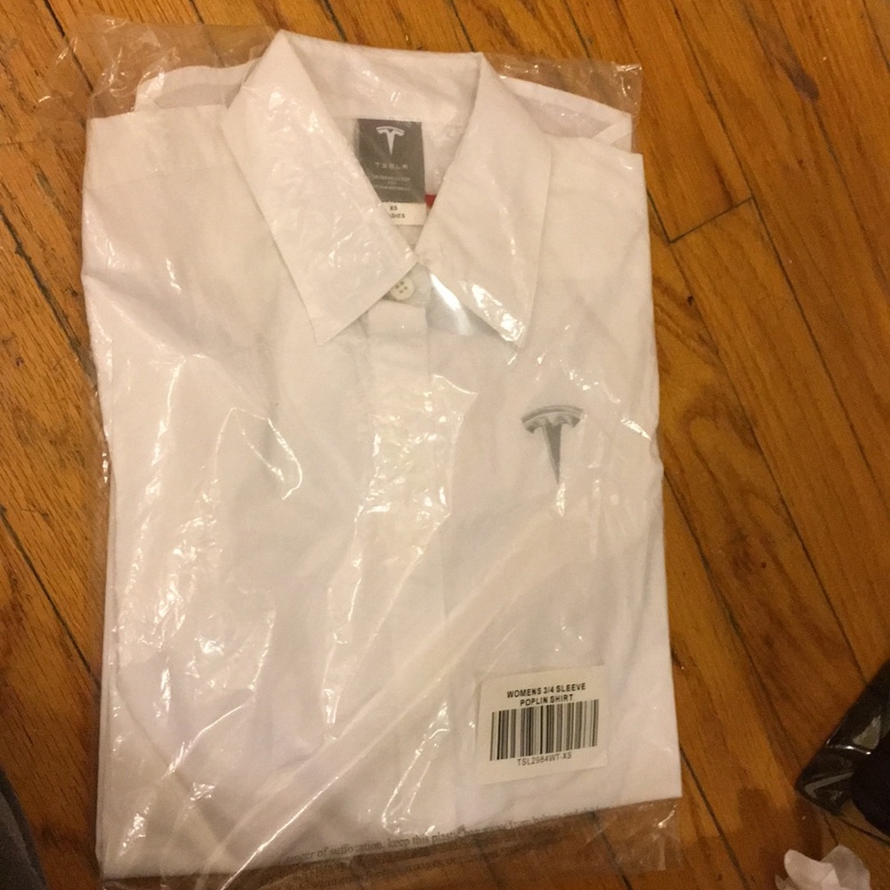 Women’s XS TESLA Dress Shirt in White